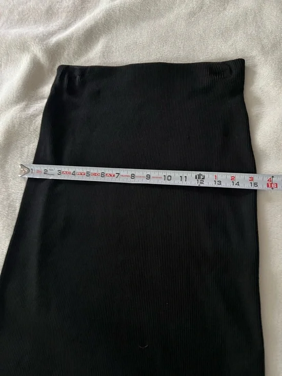 Ralph Lauren Black Ribbed Midi Skirt with Fringe Hem - Picture 10 of 11